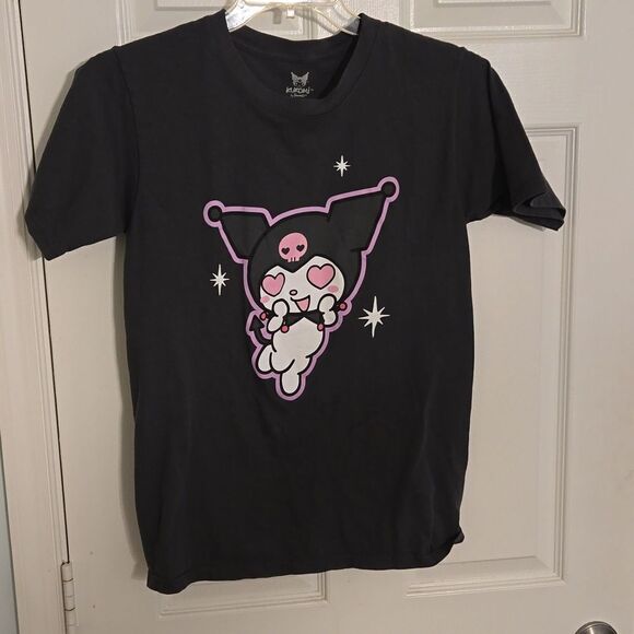 Sanrio kuromi tshirt size small - Picture 1 of 6